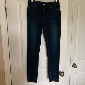 NWT White House Black Market Skinny Jeans